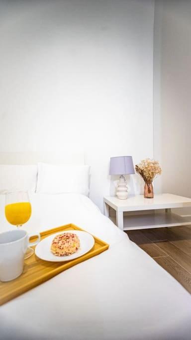 Lovely Apartment In Варшава Экстерьер фото